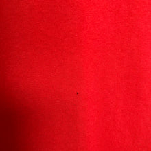 Charger l'image dans la galerie, t-shirt-rouge-homme-vintage-imprime-animal-jamaica-exotique-perroquet