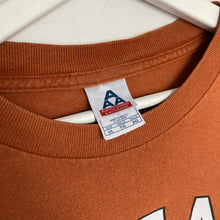 Charger l'image dans la galerie, t-shirt-vintage-manches-longues-homme-orange-a-imprime-graphic-texas