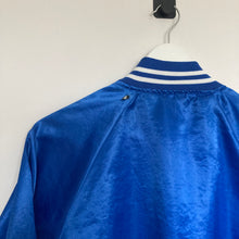 Charger l'image dans la galerie, veste-universitaire-vintage-satin