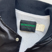 Charger l'image dans la galerie,      veste-vintage-noire-homme-satin-nylon-usa-americaine