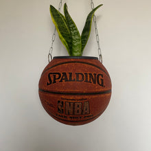 Charger l&#39;image dans la galerie, ballon-de-basket-spalding-nba-deco-basketball-decoration-pot-de-fleurs
