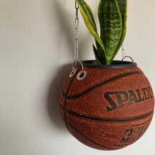 Charger l&#39;image dans la galerie, ballon-de-basket-spalding-nba-deco-basketball-decoration-pot-de-fleurs
