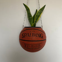 Charger l&#39;image dans la galerie, ballon-de-basket-spalding-nba-deco-basketball-decoration-pot-de-fleurs-7
