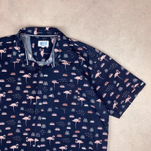 Charger l'image dans la galerie, chemise-a-fleurs-homme-bleue-marine
