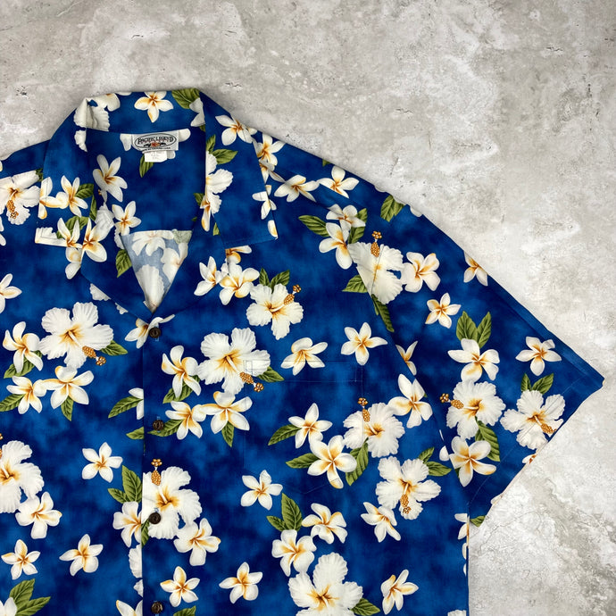 chemise-aloha-vintage-homme-a-fleurs-made-in-hawaii