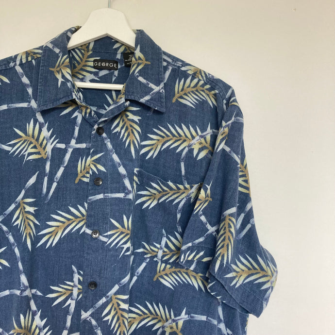      chemise-hawaienne-a-fleurs-homme-bleue-vintage