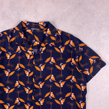 Charger l&#39;image dans la galerie, chemise-hawaienne-a-fleurs-marine-et-orange
