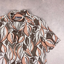 Charger l&#39;image dans la galerie, chemise-hawaienne-a-fleurs-vintage
