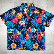 Charger l&#39;image dans la galerie,  Analyzing image     chemise-hawaienne-homme-a-fleurs-multicolores
