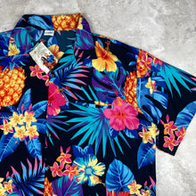 Charger l&#39;image dans la galerie,  Analyzing image     chemise-hawaienne-homme-a-fleurs-multicolores
