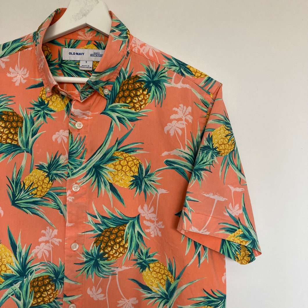 chemise-hawaienne-homme-a-fleurs-rose