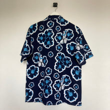 Charger l&#39;image dans la galerie,     chemise-hawaienne-homme-vintage-a-fleurs-bleue
