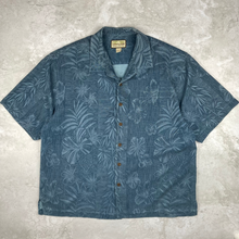 Charger l&#39;image dans la galerie, chemise-hawaienne-vintage-a-fleurs-homme-en-soie
