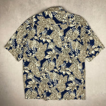 Charger l'image dans la galerie, chemise-hawaienne-vintage-a-fleurs-marine-homme

