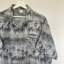 Charger l&#39;image dans la galerie,      chemise-hawaienne-vintage-homme-a-fleurs
