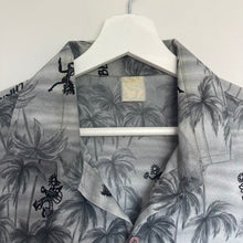 Charger l&#39;image dans la galerie,      chemise-hawaienne-vintage-homme-a-fleurs
