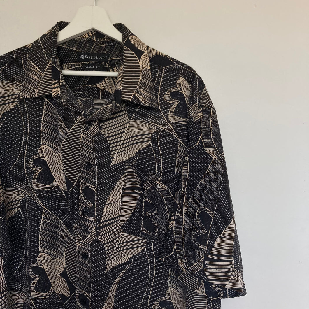     chemise-hawaienne-vintage-homme-a-fleurs-noire