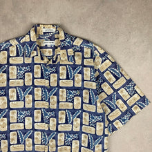 Charger l'image dans la galerie, chemise-hawaienne-vintage-pierre-cardin-homme
