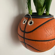 Charger l&#39;image dans la galerie, deco-basket-nba-ballon-de-basketball-planter-pot-de-fleurs-plante-spalding
