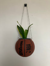 Charger l'image dans la galerie, decoration-de-basketball-ballon-de-basket-pot-de-fleurs-wilson-classique
