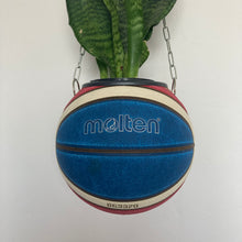 Charger l&#39;image dans la galerie, decoration-nba-ballon-de-basket-molten-pot-de-fleur-basketball-planter

