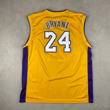 Charger l&#39;image dans la galerie, maillot-de-basket-lakers-bryant-kobe-24-jaune
