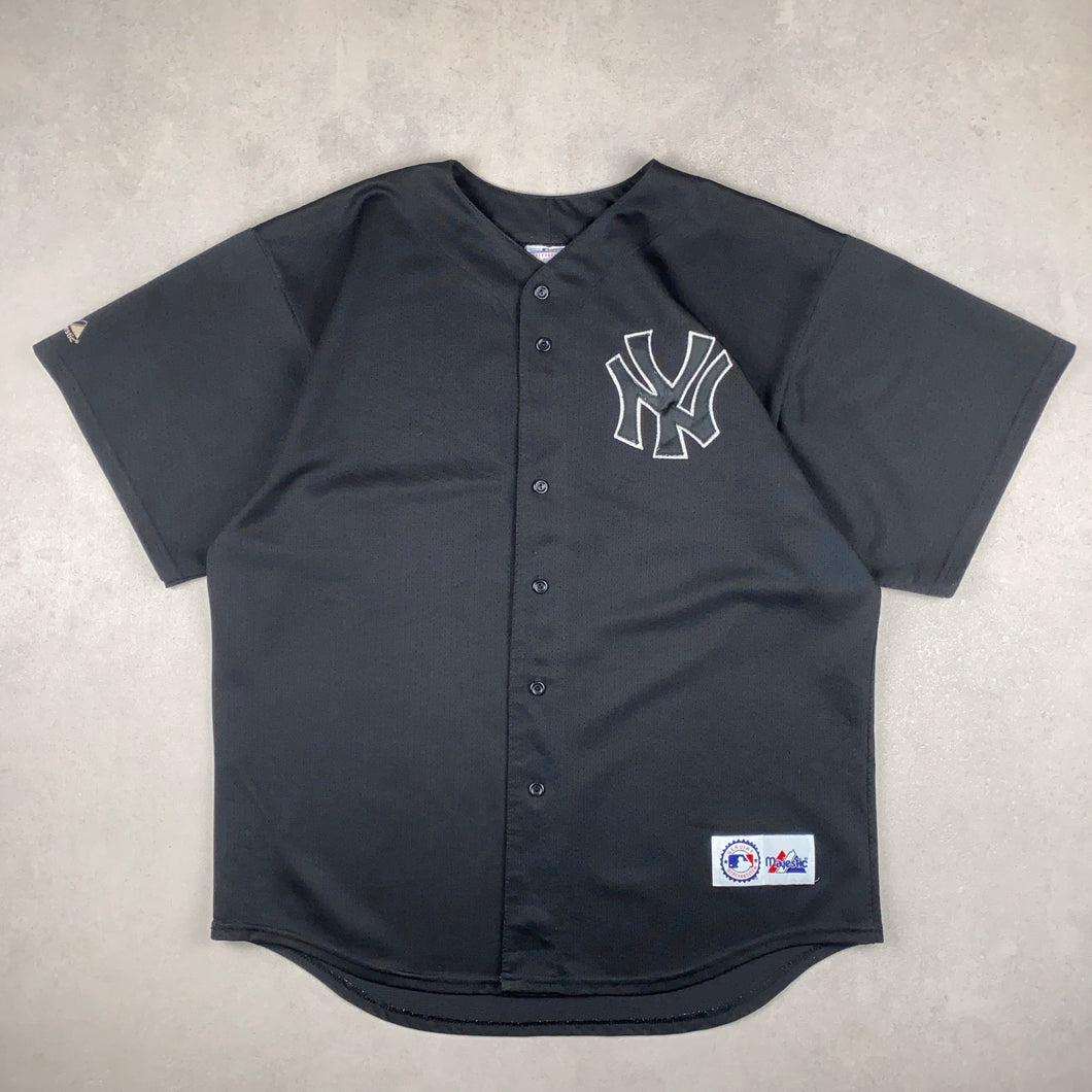 maillot-new-york-yankees-majestic-chemise-mlb-baseball-vintage-ny-noir