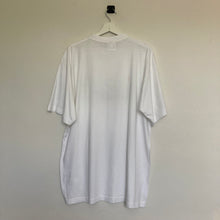 Charger l&#39;image dans la galerie,     t-shirt-blanc-vintage-homme-imprime-graphique-holand
