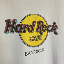 Charger l&#39;image dans la galerie,     t-shirt-homme-vintage-blanc-hard-rock-cafe-bangkok
