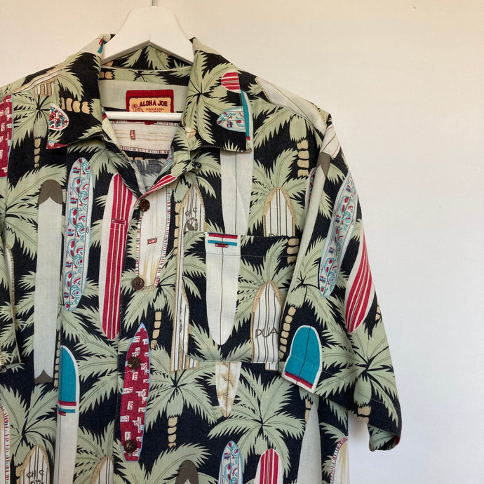 chemise-aloha-a-fleurs-homme-vintage-multicolore