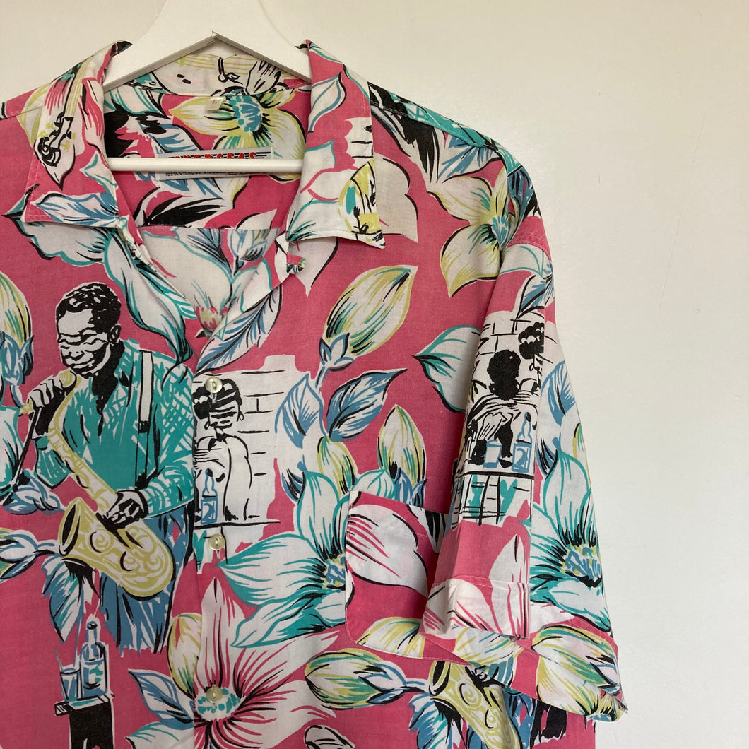 chemise-hawaienne-femme-vintage