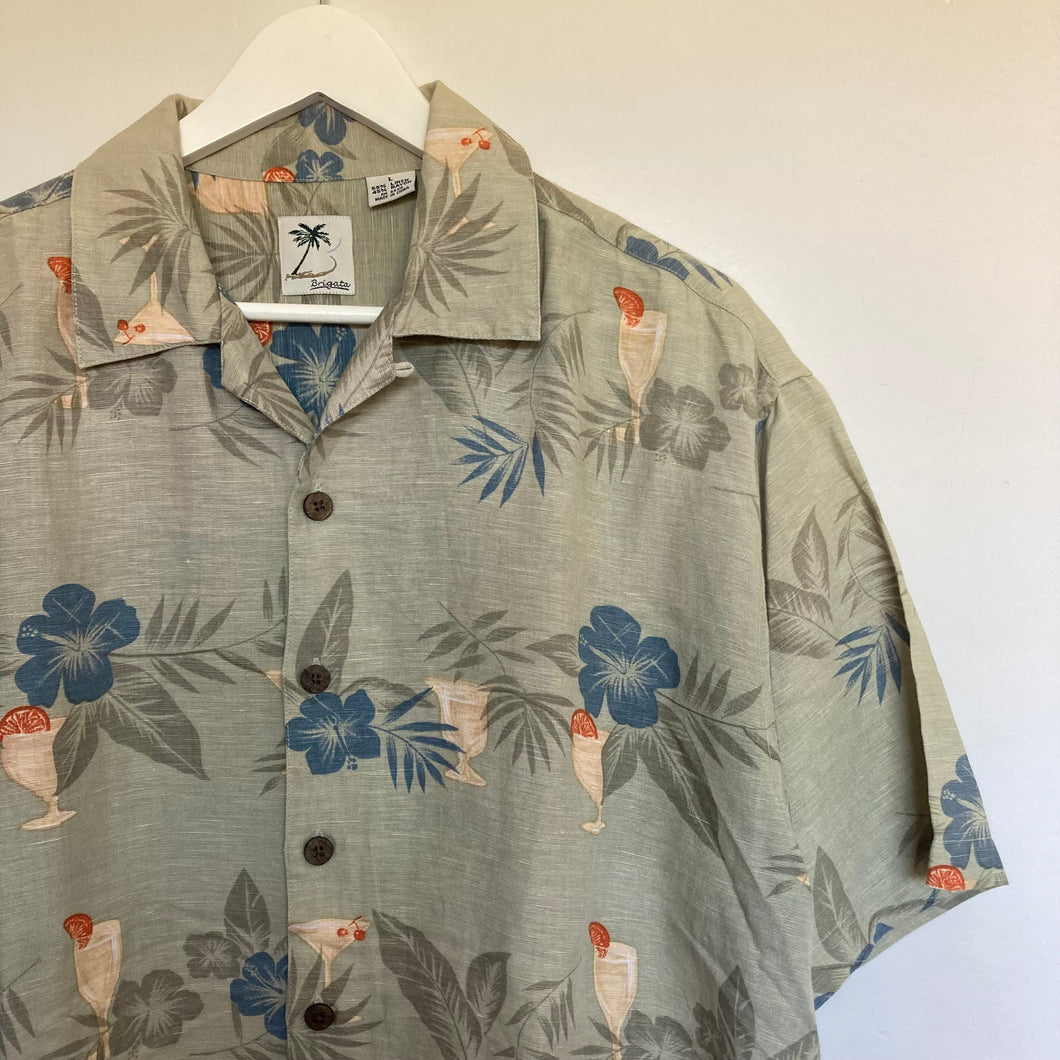 chemise-hawaienne-homme-a-fleurs-en-lin