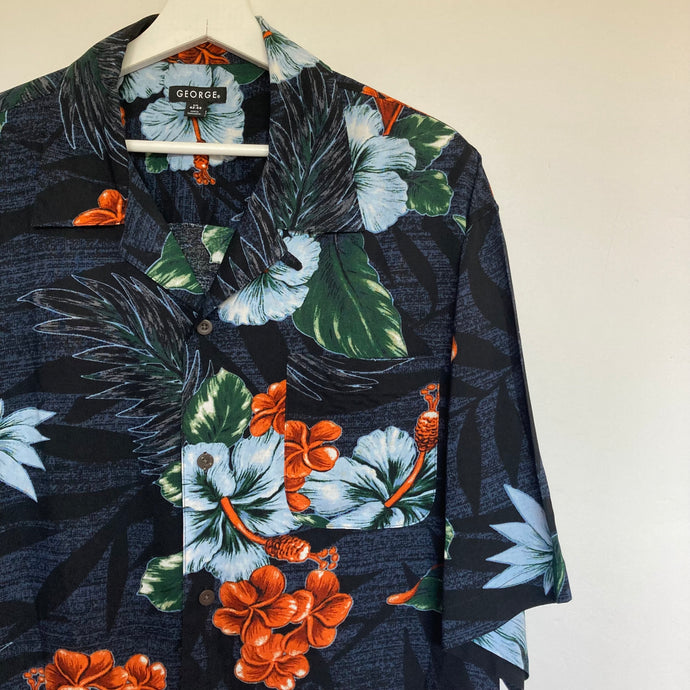    chemise-hawaienne-homme-noire