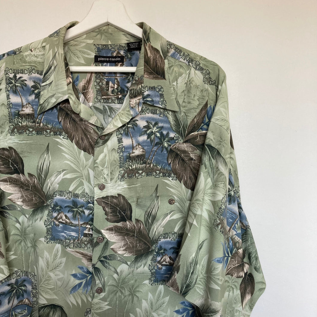 chemise-hawaienne-homme-vintage-a-fleurs-pierre-cardin