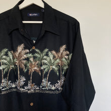 Charger l&#39;image dans la galerie, chemise-hawaienne-homme-vintage-noire
