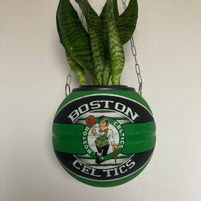 idee-cadeau-de-noel-basketball-ballon-de-basket-boston-celtics-nba-vase-plante-pot-de-fleur