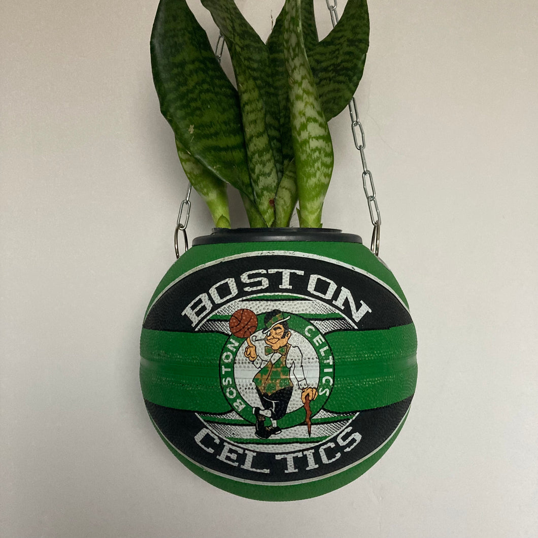 idee-cadeau-de-noel-basketball-ballon-de-basket-boston-celtics-nba-vase-plante-pot-de-fleur