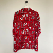 Charger l&#39;image dans la galerie, Chemise hawaïenne rouge à motifs (L/XL)
