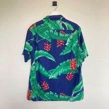 Charger l&#39;image dans la galerie, Chemise hawaïenne vintage à fleurs (M)

