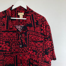 Charger l&#39;image dans la galerie, Chemise hawaïenne vintage à motifs pour homme
