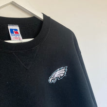 Charger l&#39;image dans la galerie, Sweat vintage Russell Athletic Eagles (M)
