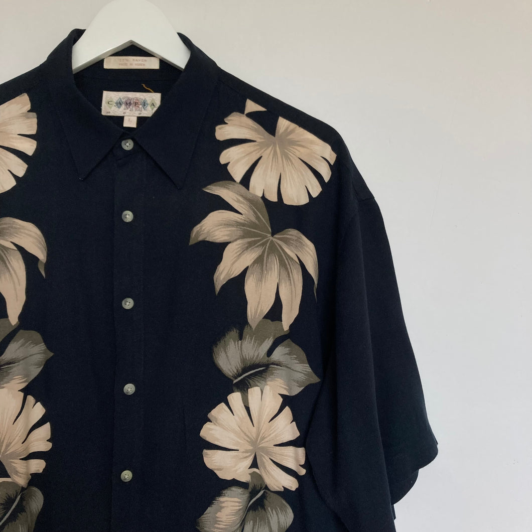 Chemise hawaïenne vintage à fleurs noir pour homme