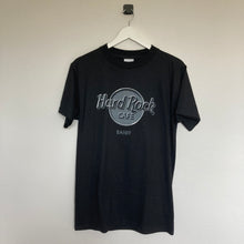 Charger l&#39;image dans la galerie, Tee-shirt vintage noir Hard Rock Café Banff made in Canada (S)
