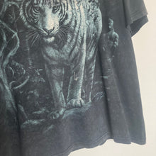 Charger l&#39;image dans la galerie, T-shirt vintage avec motif animal Made in USA 1996 (M)
