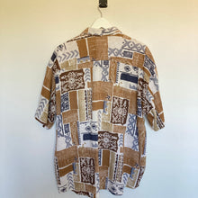 Charger l&#39;image dans la galerie, chemise hawaienne vintage à fleurs ou à motifs homme - magnum
