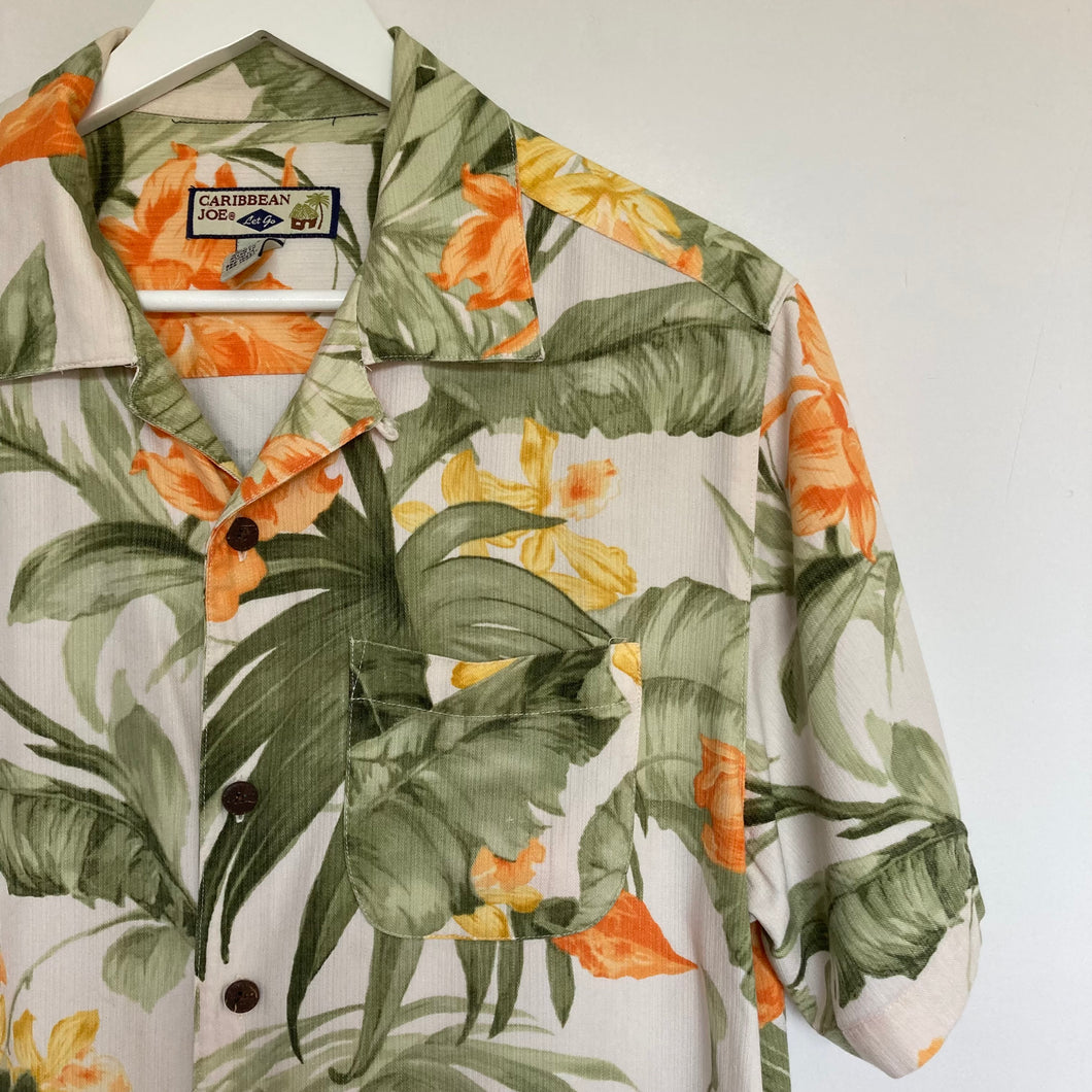 Chemise hawaïenne vintage à fleurs vert, orange et blanc