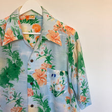 Charger l&#39;image dans la galerie, Chemise hawaïenne vintage (S/M/L femme)
