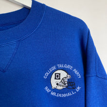 Charger l&#39;image dans la galerie, Sweat vintage Russell Athletic bleu logo brodé de sport 
