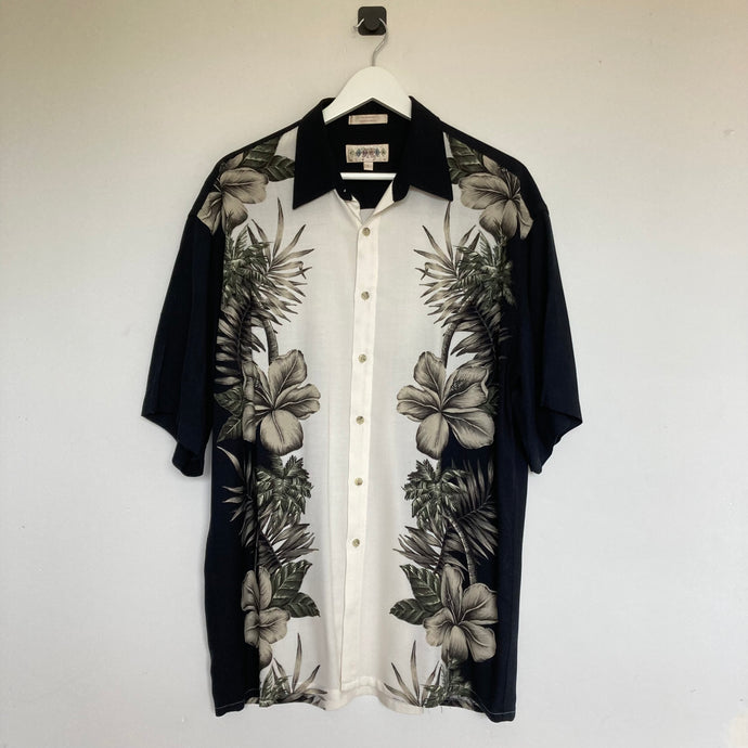 Chemise hawaïenne vintage noire et blanche à fleurs