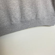 Charger l&#39;image dans la galerie, Sweat vintage Nike homme gris logo brodé usa
